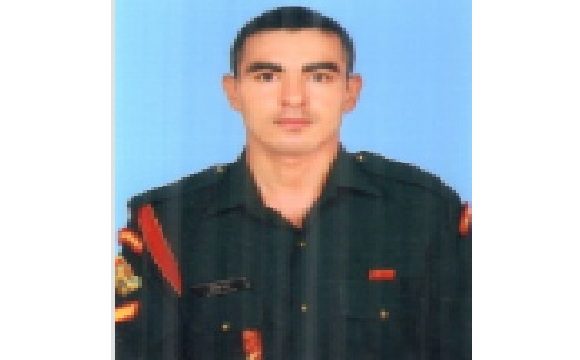 Lance Naik Dinesh Singh, Sena Medal (Posthumous) — 17 Guards / 21 RR (The Brigade of Guards)